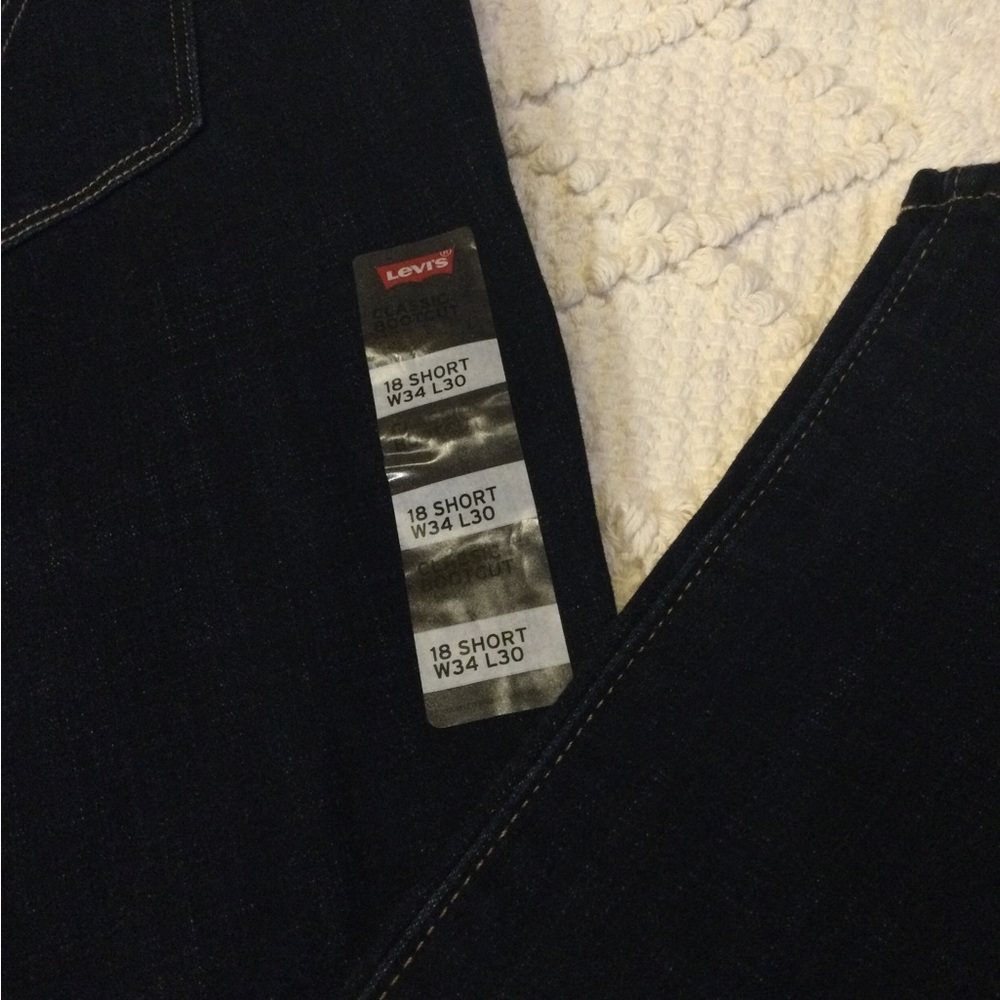 🎉13xHP!!🎉 NWT Levi’s | Classic Bootcut Sculpt Jeans - Picture 13 of 16